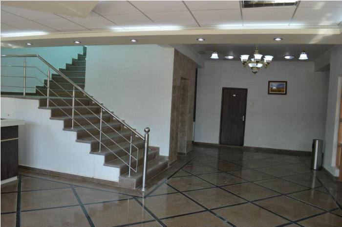 The Grand Plaza, Srinagar 4